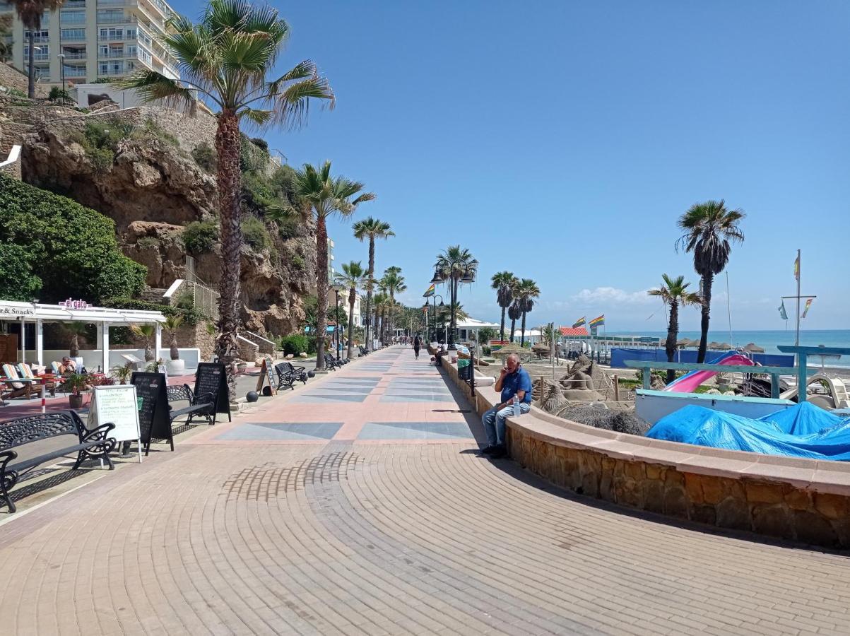 Turisstiko La Roca Chica 2 Apartment Торемолинос Екстериор снимка