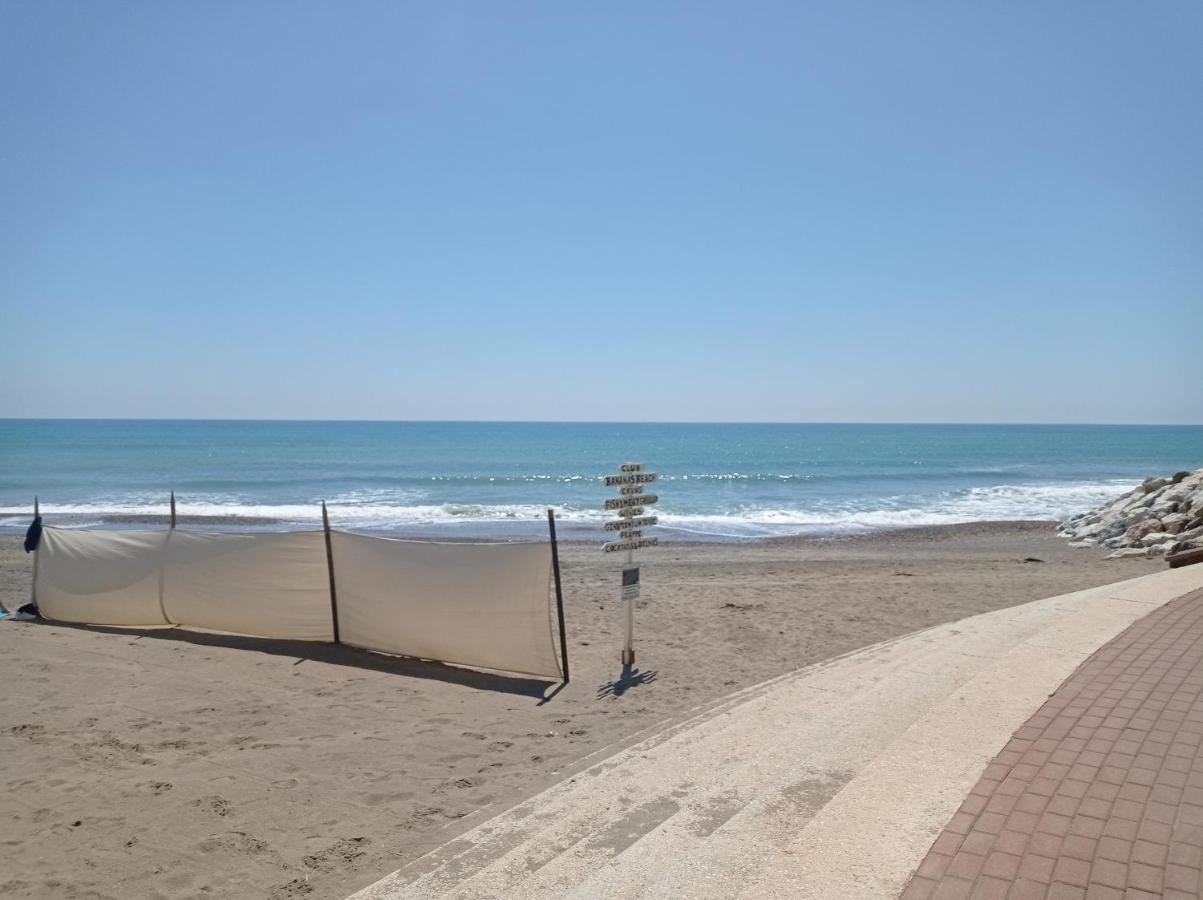 Turisstiko La Roca Chica 2 Apartment Торемолинос Екстериор снимка